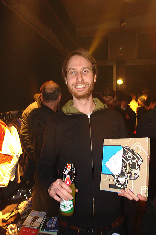 nachtflohmarkt0701_n02.jpg
