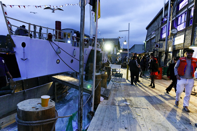 1303_blauerhafen.jpg